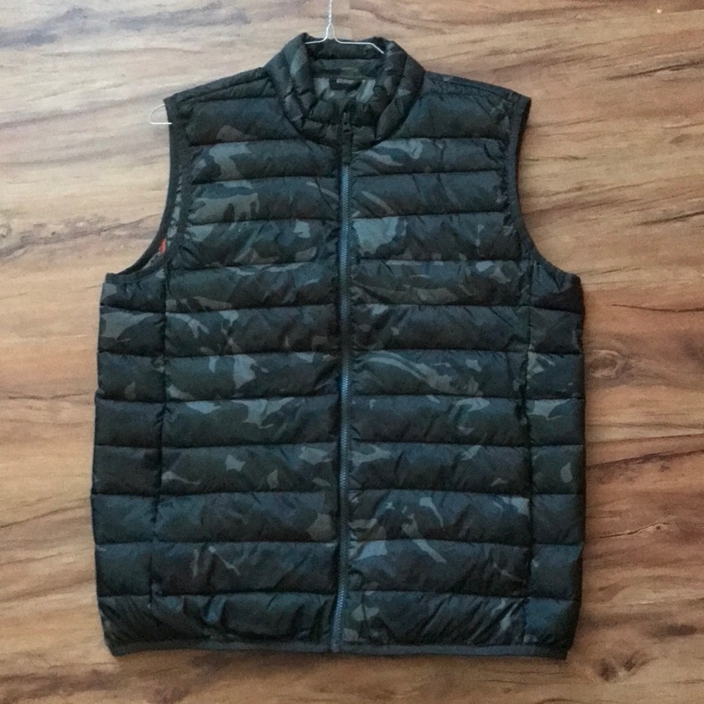 Old Navy puffer vest